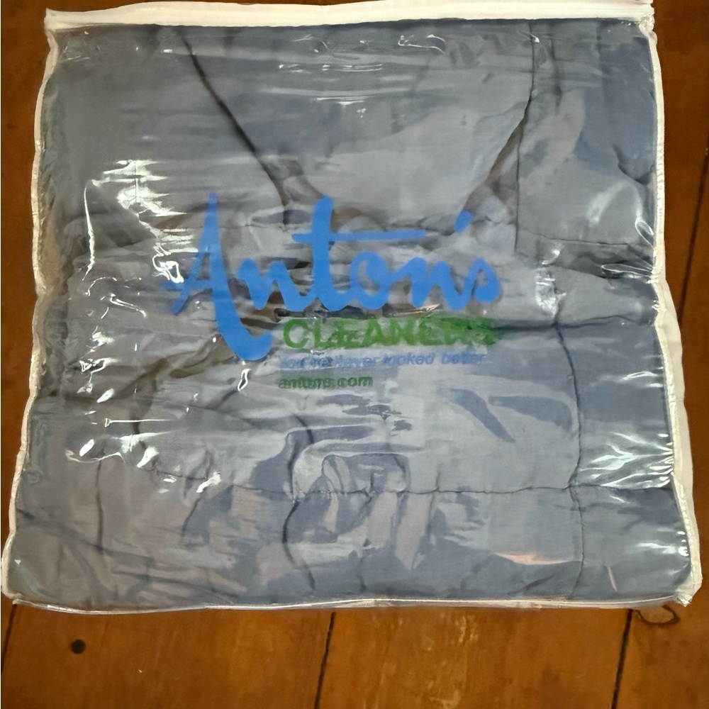RESERVED @sfishies Custom Linen Quilt - Picture 2 of 6